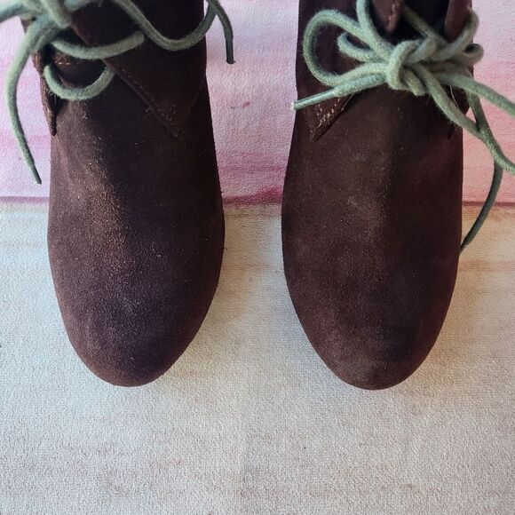 Fossil Brown‎ Suede Leather Lace Up Boho Heeled Ankle Booties Women's size 6.5 - Picture 4 of 6